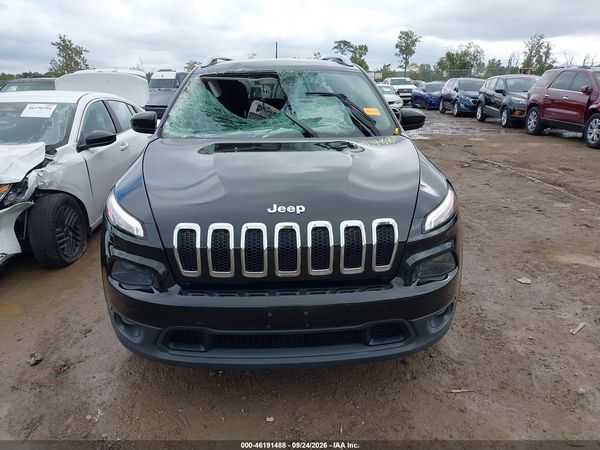 2017 JEEP CHEROKEE LATITUDE 4X4 — I115