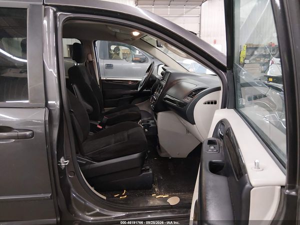 2017 DODGE GRAND CARAVAN SE — I5