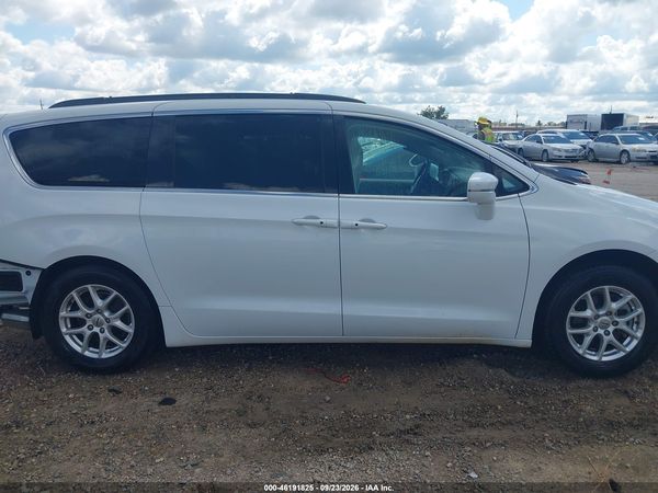 2022 CHRYSLER PACIFICA TOURING L — I116