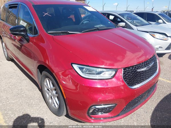 2025 CHRYSLER PACIFICA SELECT — I6