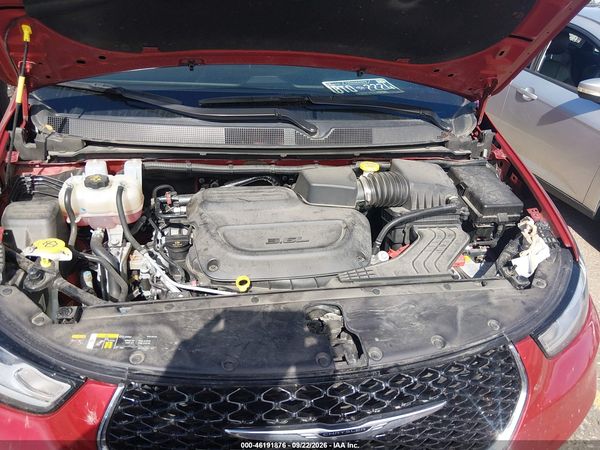 2025 CHRYSLER PACIFICA SELECT — I10