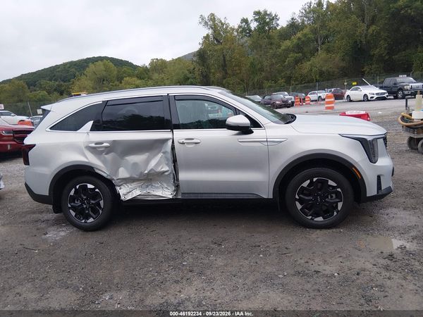 2026 KIA SORENTO S — I116