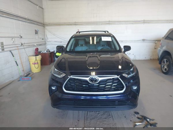 2021 TOYOTA HIGHLANDER XLE — I115