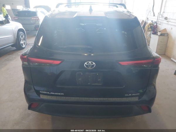 2021 TOYOTA HIGHLANDER XLE — I119