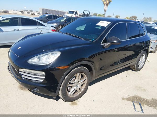 2014 PORSCHE CAYENNE — I2
