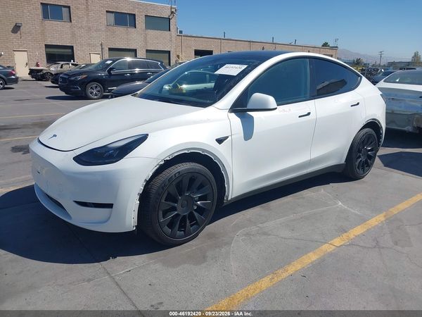 2023 TESLA MODEL Y — I2