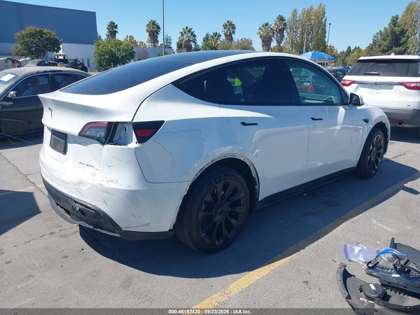 2023 TESLA MODEL Y — I4