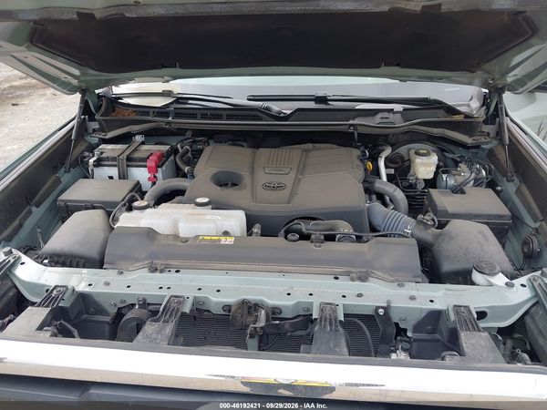 2026 TOYOTA TUNDRA SR5 CREWMAX 5.5' BED — I10
