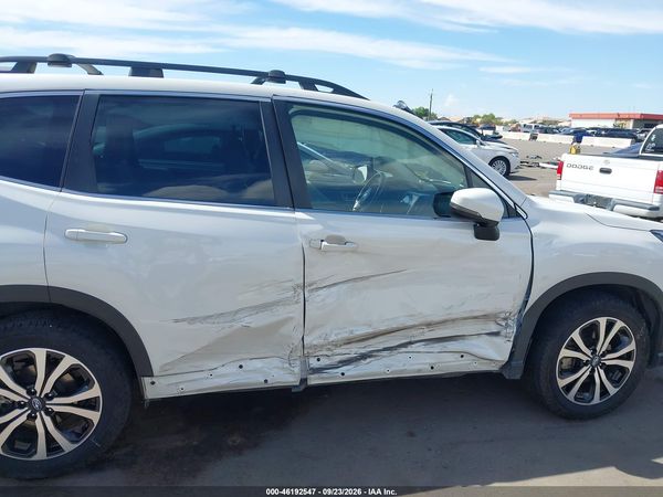2022 SUBARU FORESTER LIMITED — I6