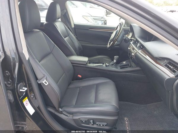 2016 LEXUS ES 350 — I5