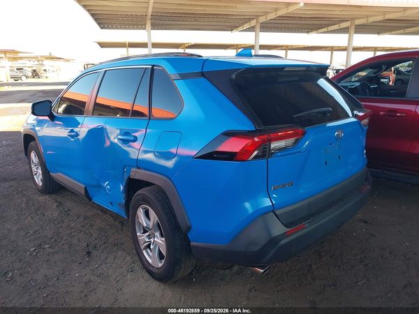 2019 TOYOTA RAV4 XLE — I3