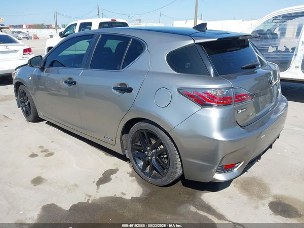 2016 LEXUS CT 200H — I3