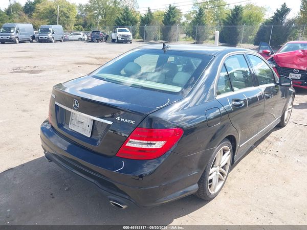 2013 MERCEDES-BENZ C 300 — I4