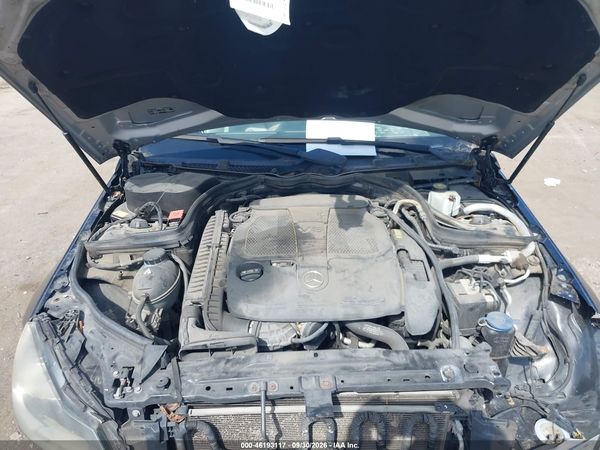 2013 MERCEDES-BENZ C 300 — I10