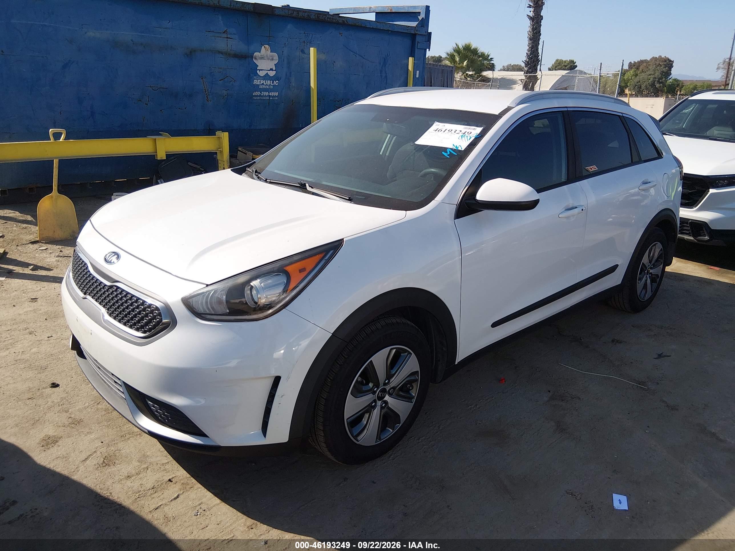 2019 KIA NIRO LX — I2