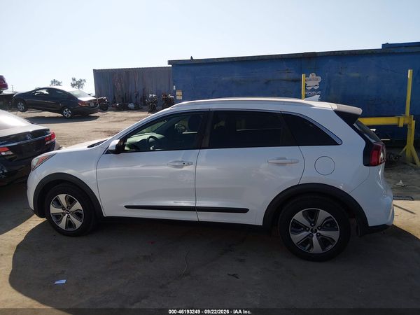 2019 KIA NIRO LX — I117