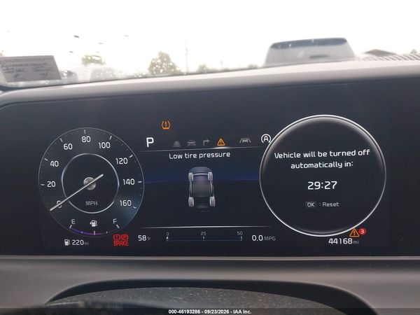 2024 KIA SELTOS EX — I7