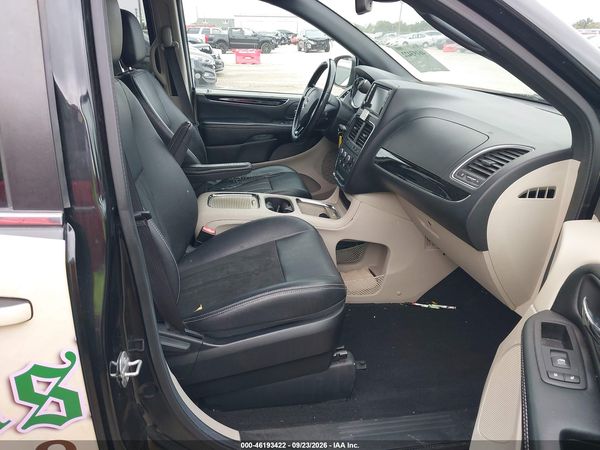 2019 DODGE GRAND CARAVAN SXT — I5
