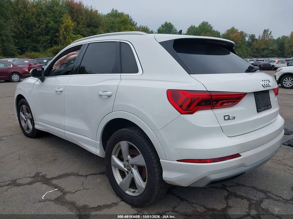 2020 AUDI Q3 — I3