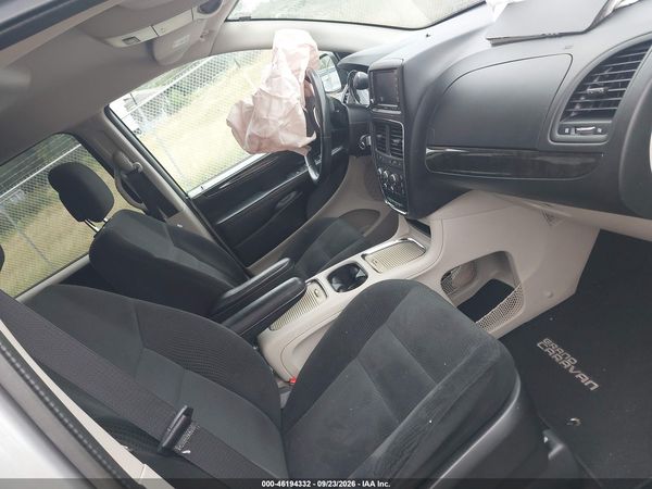 2016 DODGE GRAND CARAVAN SXT — I5