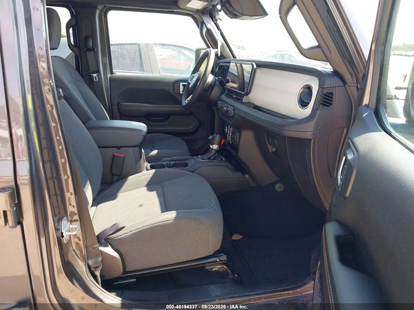 2025 JEEP WRANGLER 4-DOOR SAHARA 4X4 — I5