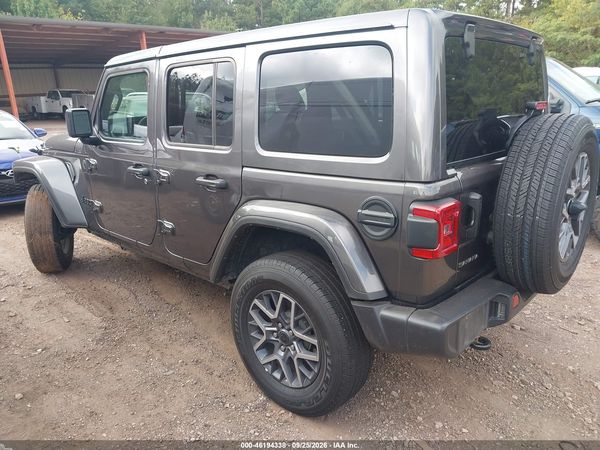 2025 JEEP WRANGLER 4-DOOR SAHARA 4X4 — I3