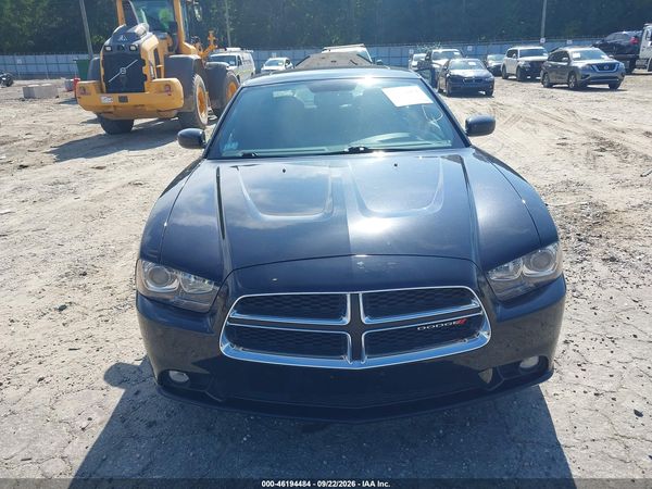 2013 DODGE CHARGER R/T — I6