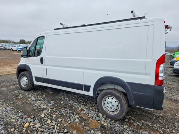 2023 RAM PROMASTER 3500 Standard Roof