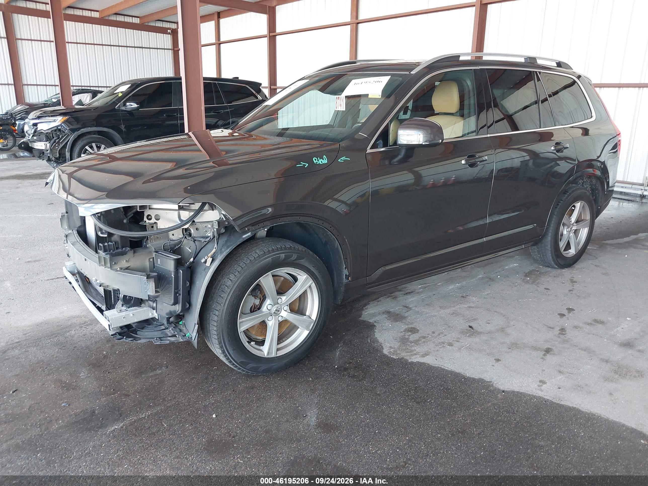 2018 VOLVO XC90 T5 MOMENTUM 5P — I2