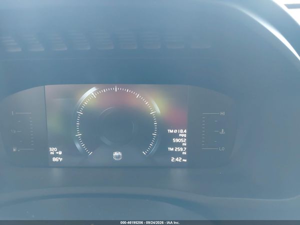 2018 VOLVO XC90 T5 MOMENTUM 5P — I7