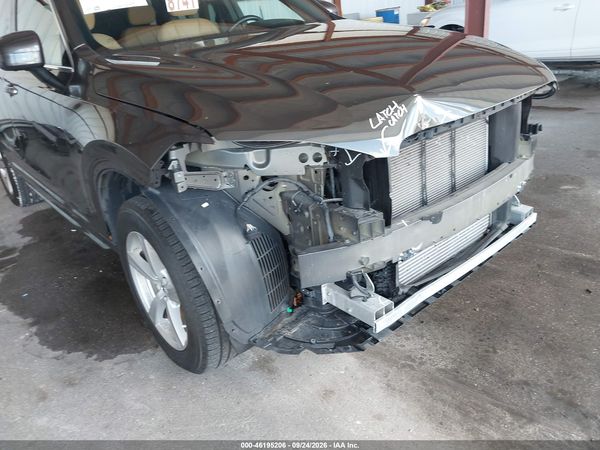 2018 VOLVO XC90 T5 MOMENTUM 5P — I153