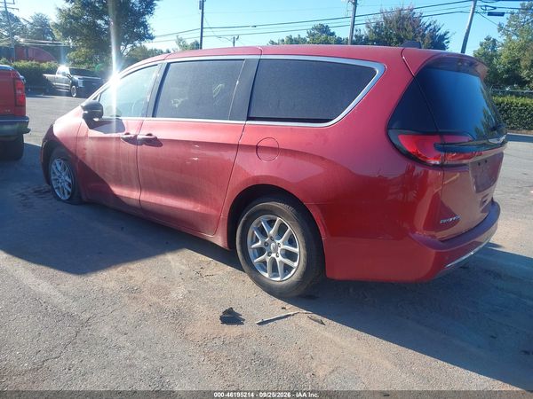 2025 CHRYSLER PACIFICA SELECT — I3