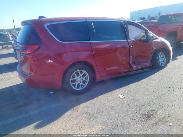 2025 CHRYSLER PACIFICA SELECT — I4
