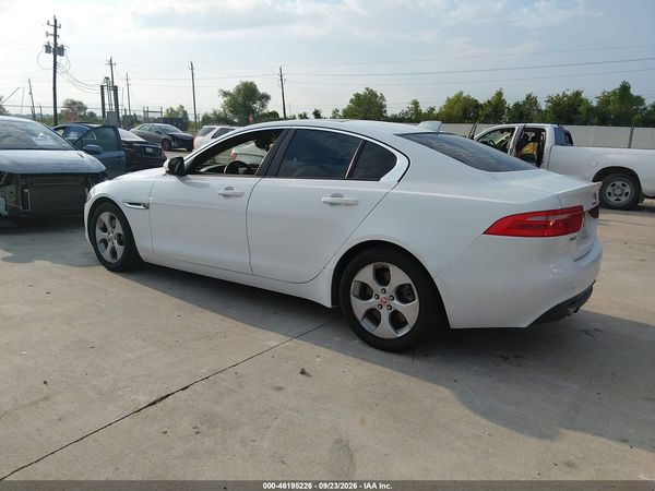 2018 JAGUAR XE 25T — I3