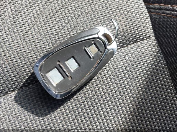 2019 CHEVROLET TRAVERSE LS — I11