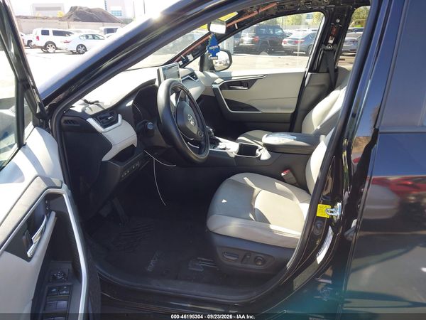2022 TOYOTA RAV4 XLE PREMIUM — I5