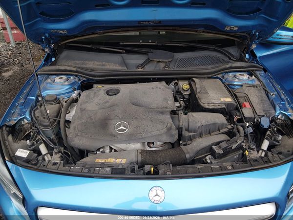 2015 MERCEDES-BENZ GLA 250 4MATIC — I10