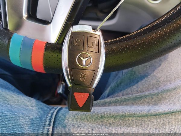 2015 MERCEDES-BENZ GLA 250 4MATIC — I11