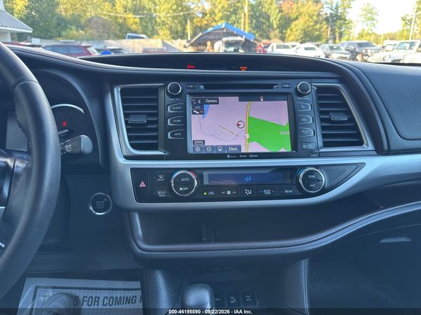 2019 TOYOTA HIGHLANDER XLE — I6