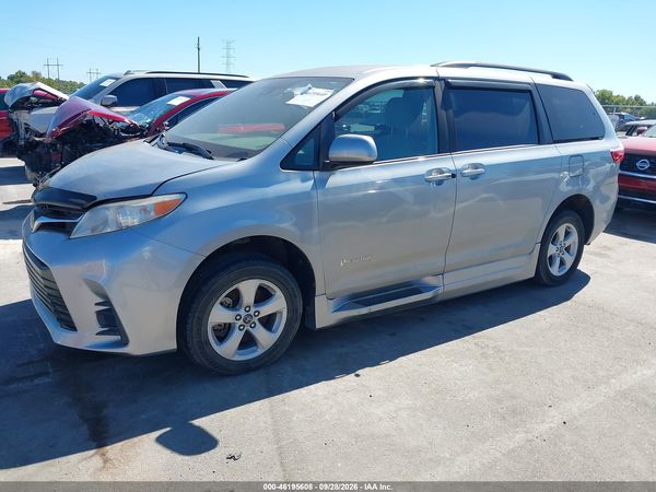 2019 TOYOTA SIENNA — I2