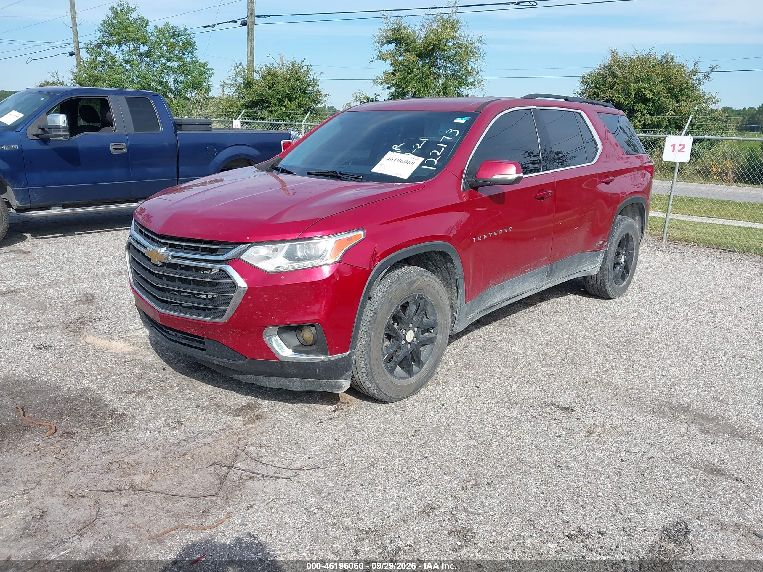 2021 CHEVROLET TRAVERSE FWD LT CLOTH — I2