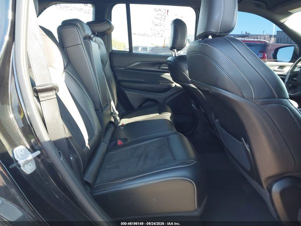 2025 JEEP GRAND CHEROKEE ALTITUDE 4X4 — I8