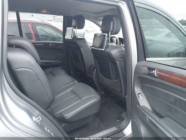 2012 MERCEDES-BENZ GL 450 4MATIC — I8
