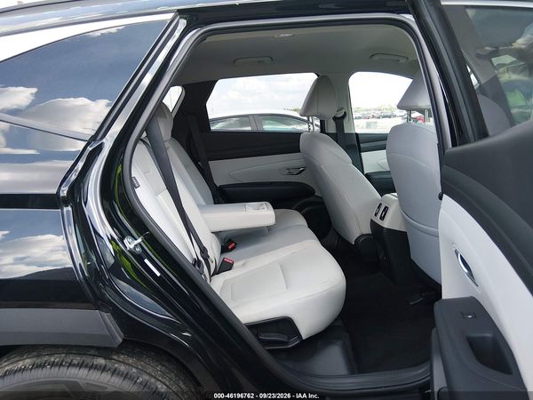 2025 HYUNDAI TUCSON SEL — I8