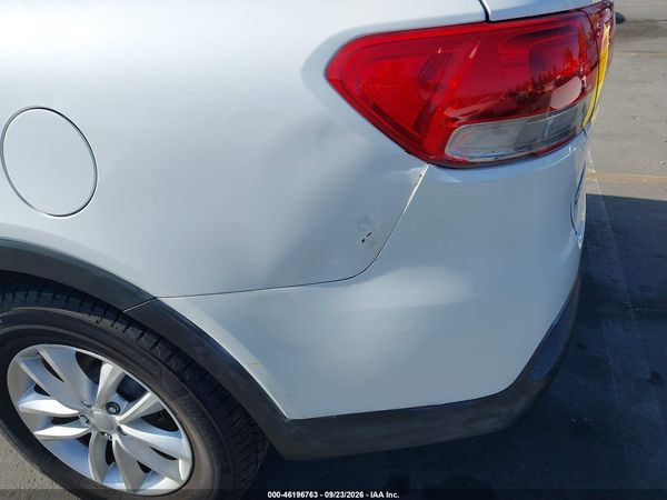 2017 KIA SORENTO 3.3L LX — I6