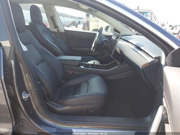 2018 TESLA MODELO 3 LONG RANGE/MID RANGE — I5