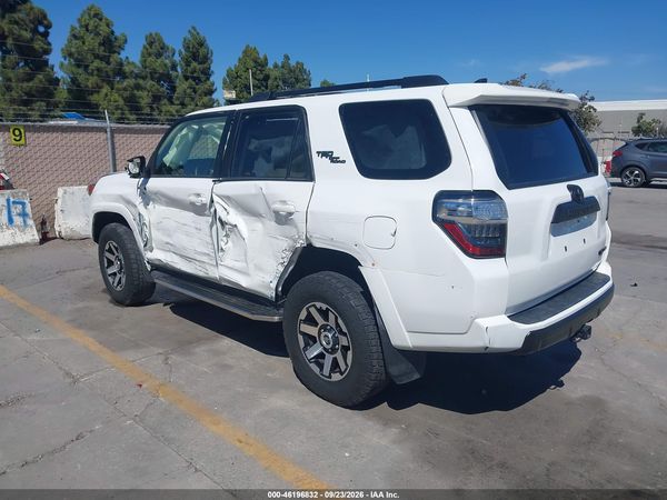 2022 TOYOTA 4RUNNER TRD OFF ROAD PREMIUM — I3