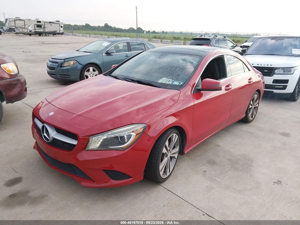 2014 MERCEDES-BENZ CLA 250 — I2