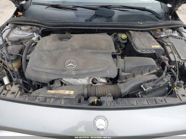 2015 MERCEDES-BENZ GLA 250 4MATIC — I10