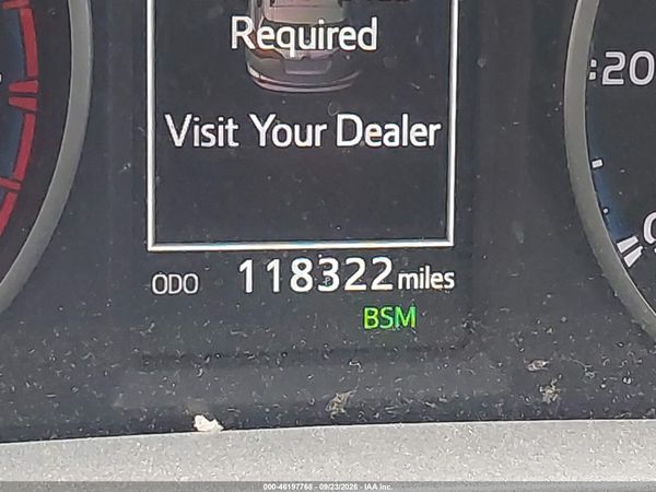 2018 TOYOTA RAV4 XLE — I118